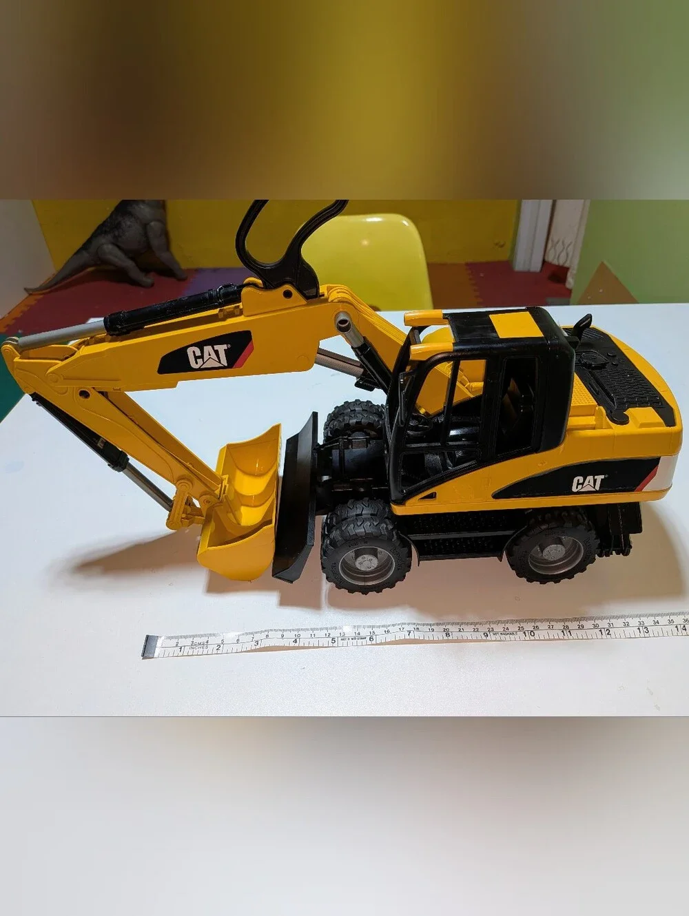 Bruder 02446 Cat® Wheeled Excavator